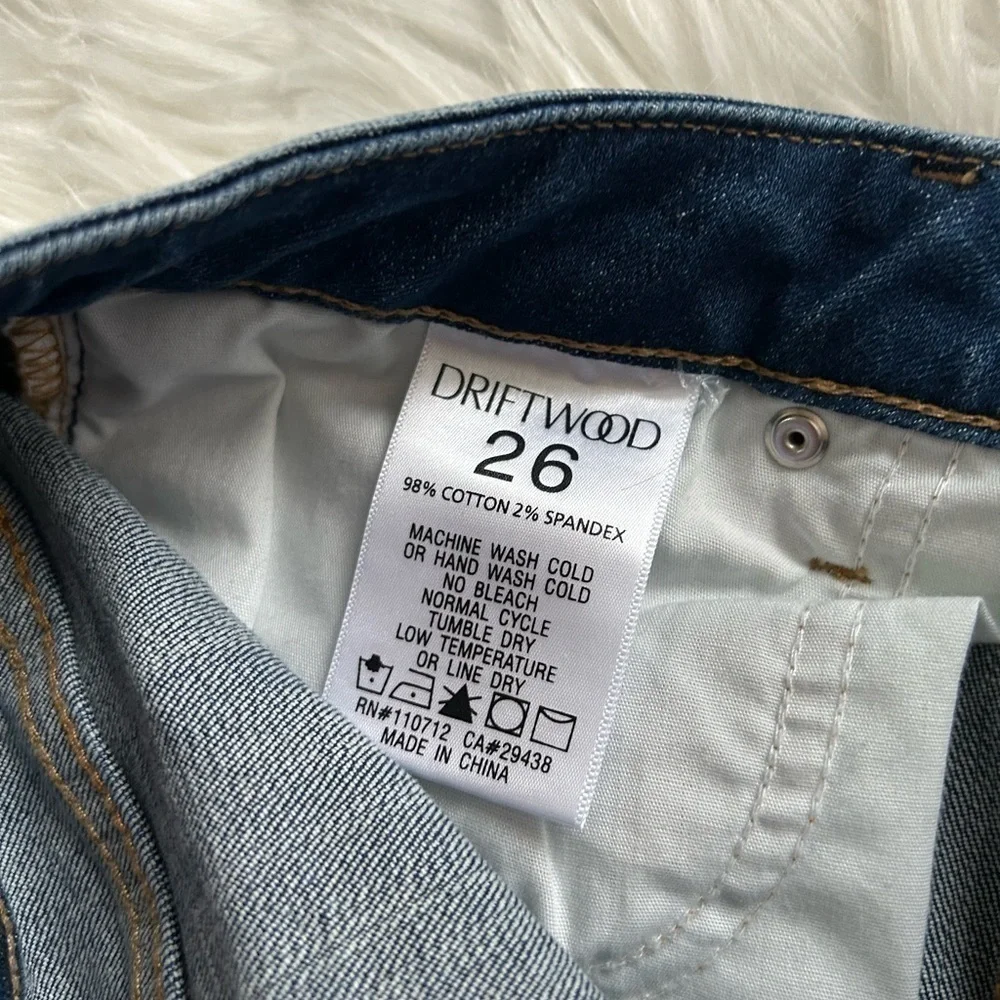 Driftwood Kelly Mid Rise Boot Cut Jeans - Picture 9 of 9